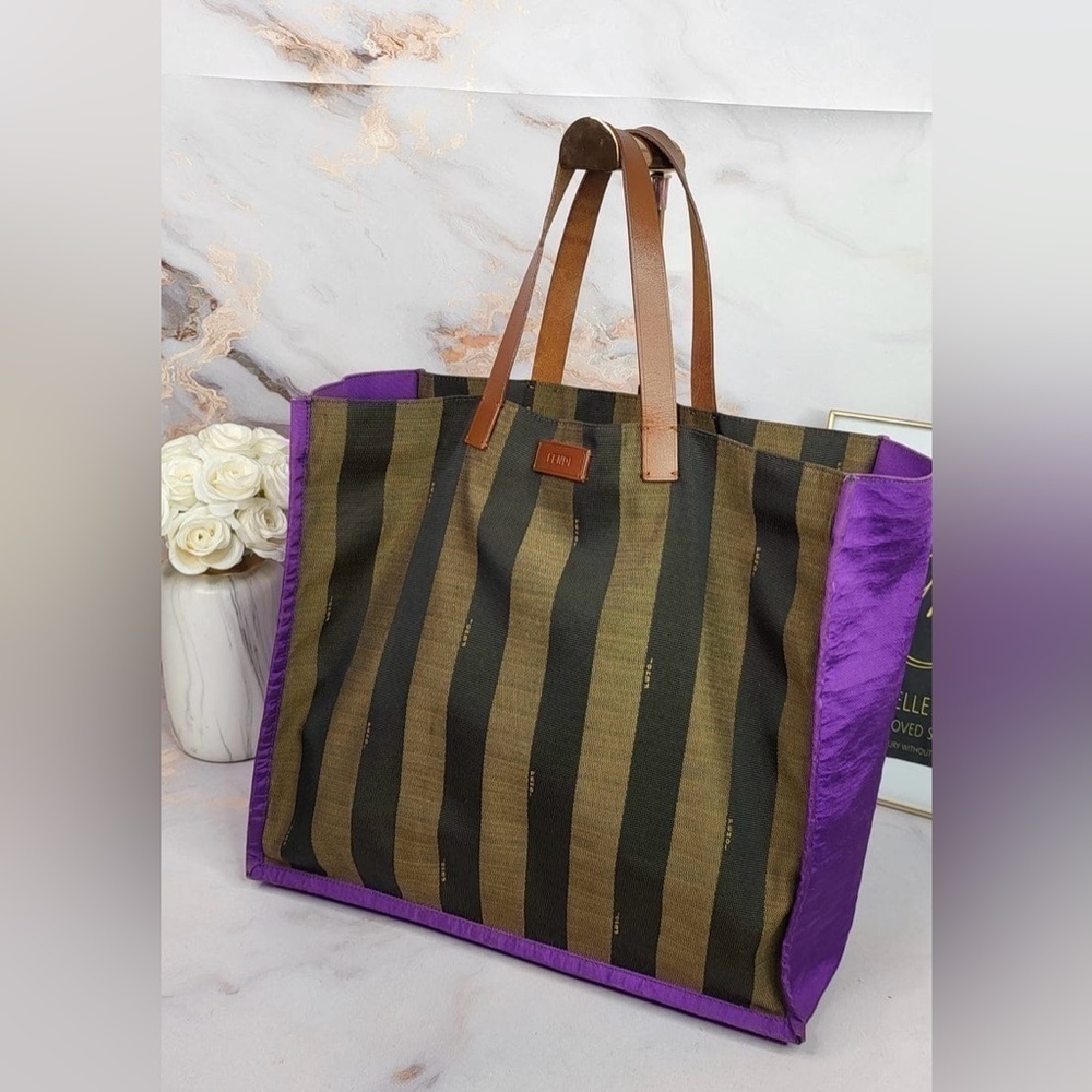 Fendi PEQUIN SHOPPING TOTE BAG - Picture 4 of 17